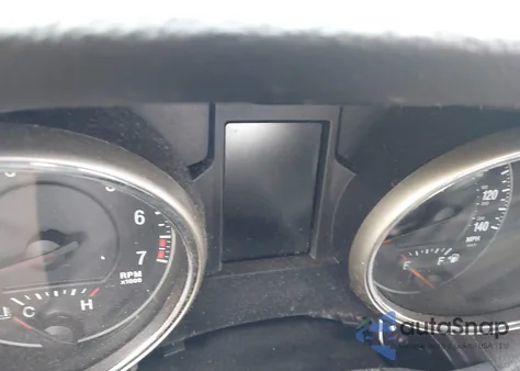 2011 Jeep Grand Cherokee Laredo из США, поврежденный, VIN 1J4RR4GGXBC717735